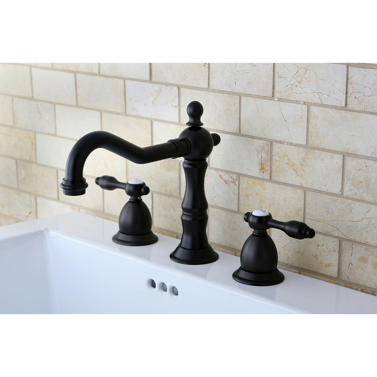 Kingston Brass KS1978TAL 8 in. Widespread Bathroom Faucet