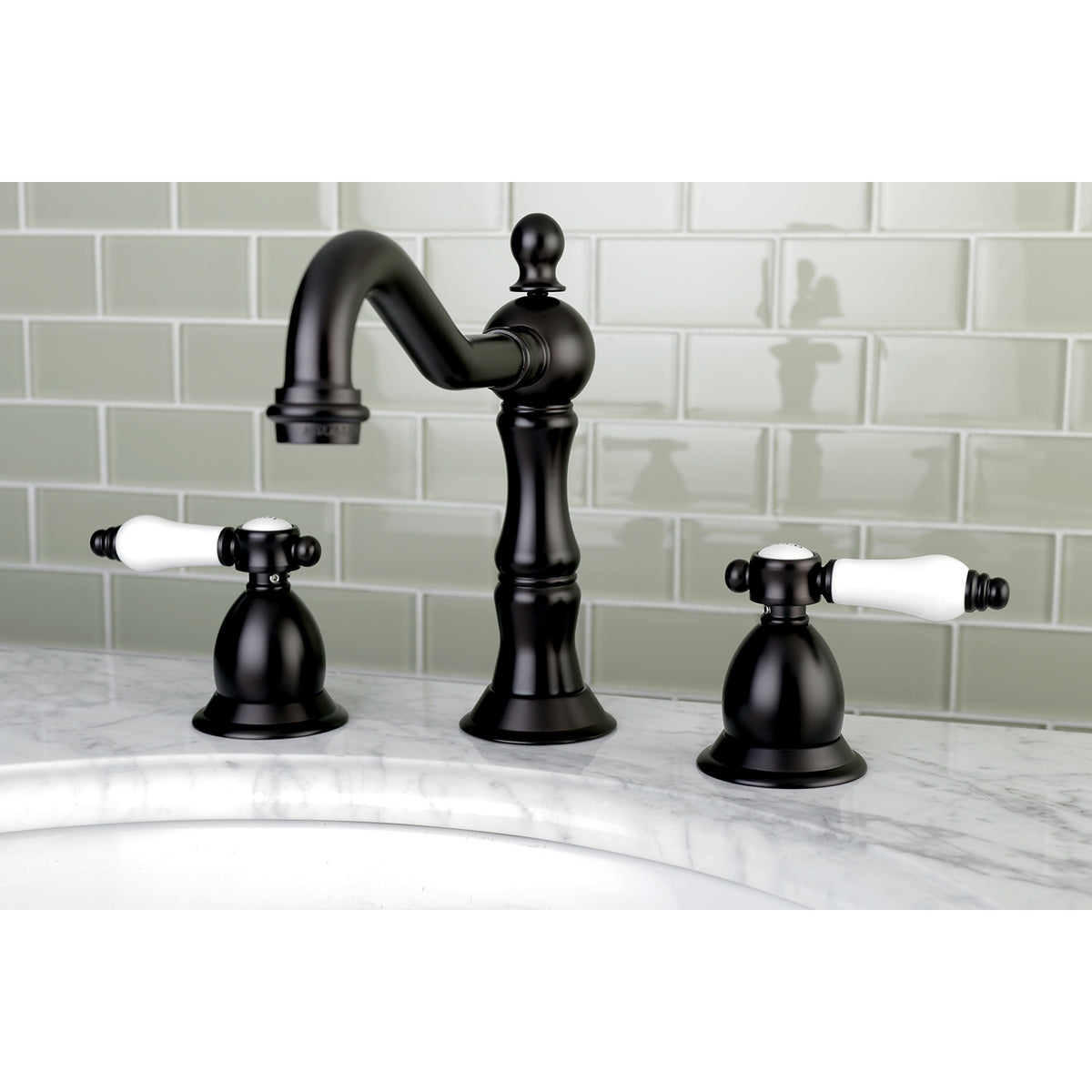 Kingston Brass KS1978BPL 8 in. Widespread Bathroom Faucet