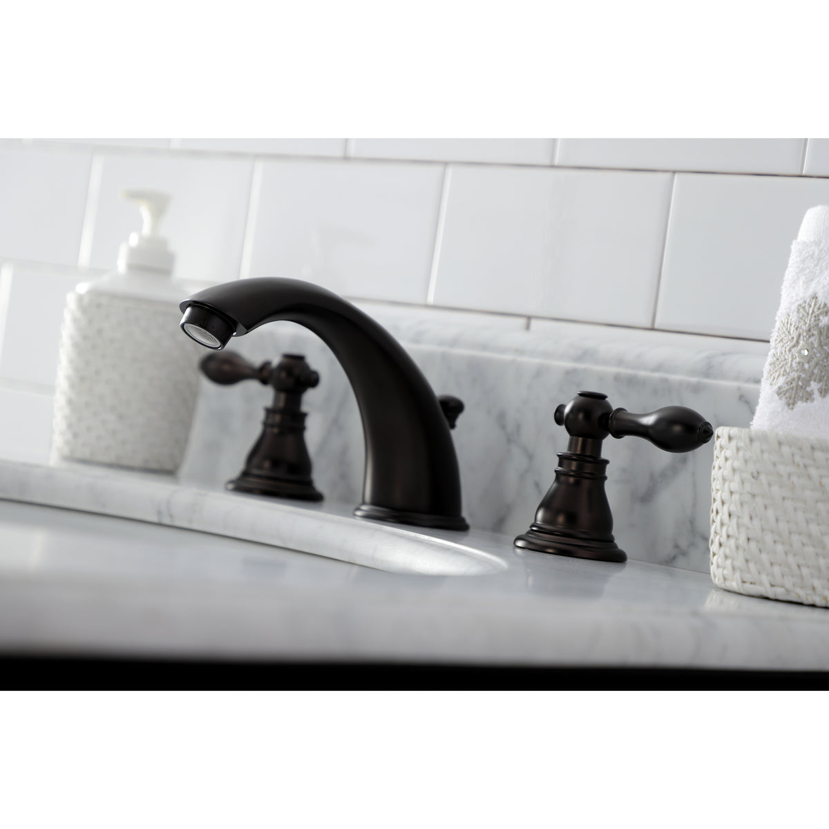 Kingston Brass KB962ACL American Classic Widespread Bathroom Faucet with Retail Pop-Up