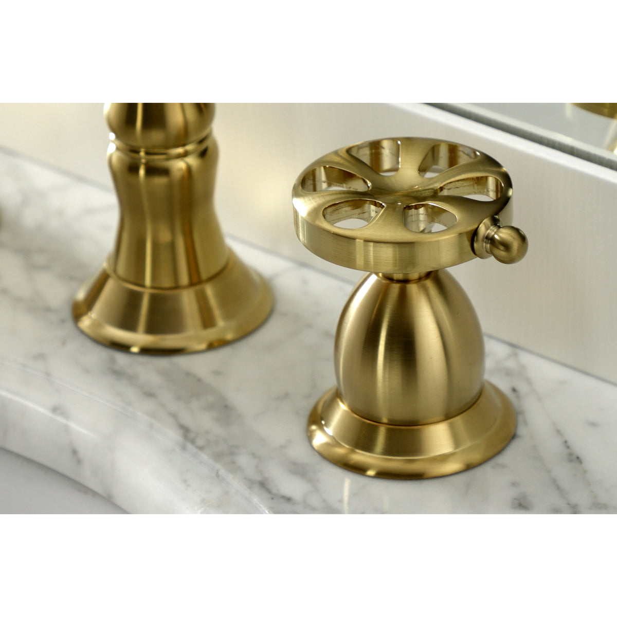 Kingston Brass KS1978RX Belknap Widespread Bathroom Faucet with Brass Pop-Up