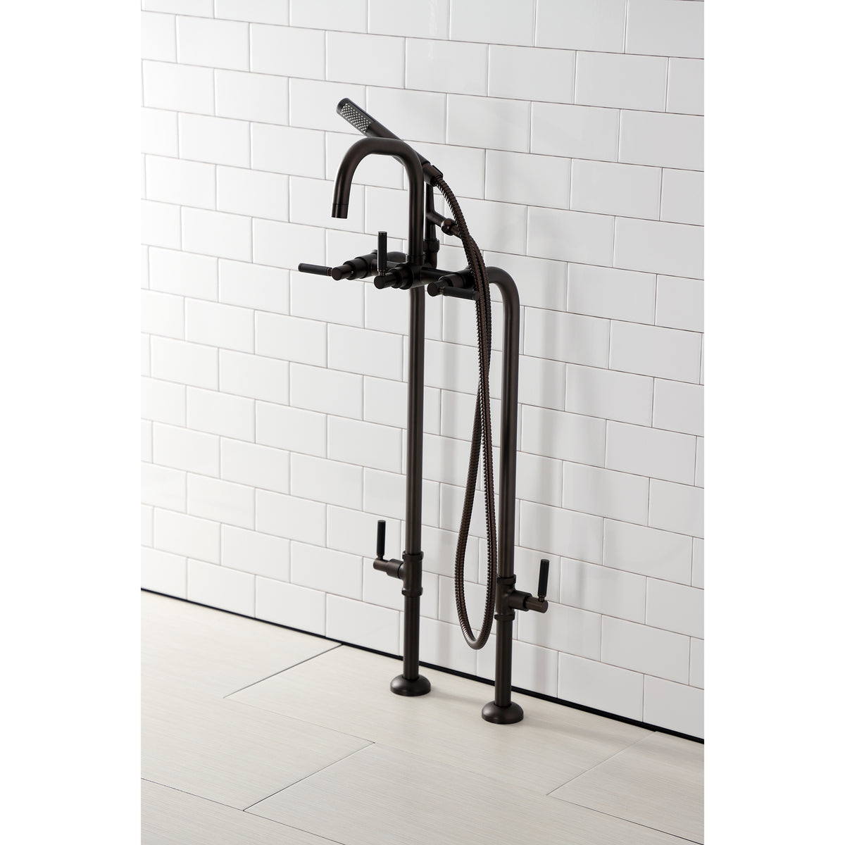 Vintage CCK8406DKL Concord Freestanding Tub Faucet with Supply Line,Stop Valve