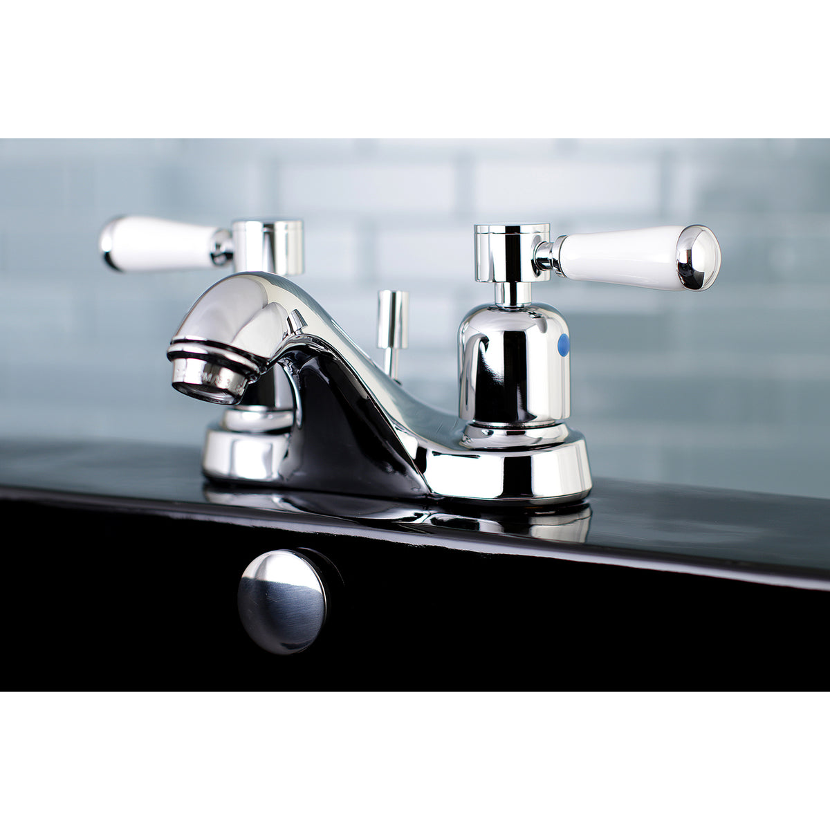 Kingston Brass FB5628DPL 4 in. Centerset Bathroom Faucet