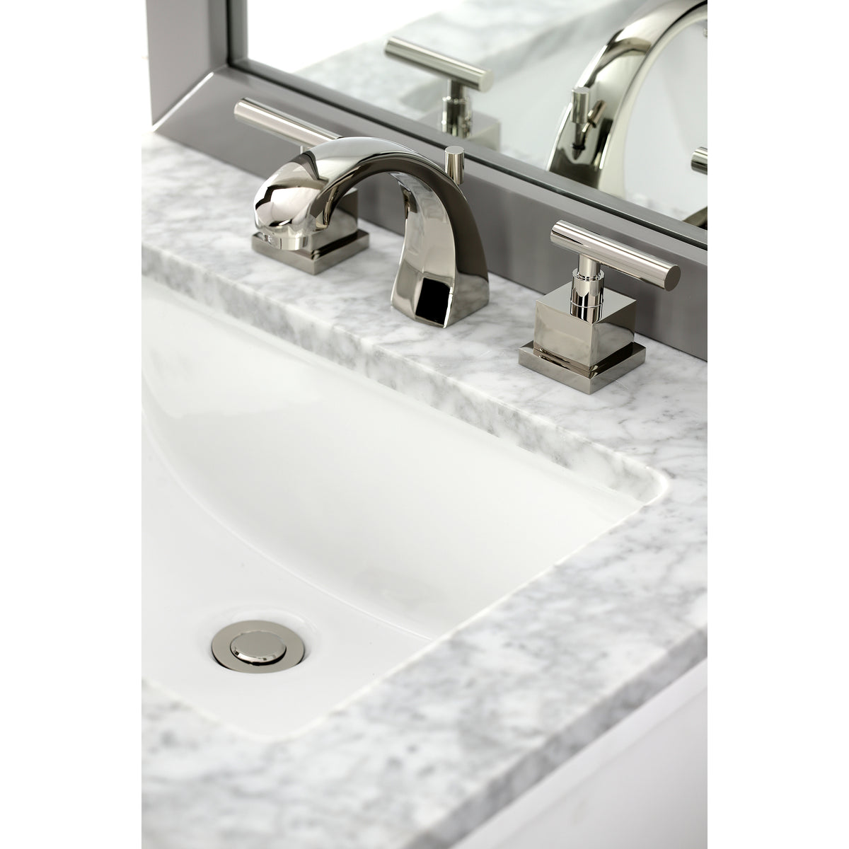Kingston Brass KS4983CQL Claremont 8" Widespread Bathroom Faucet