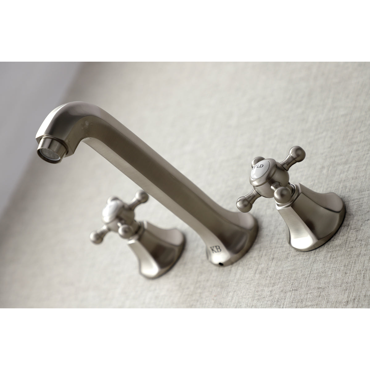 Metropolitan 2-Handle Wall Mount Tub Faucet