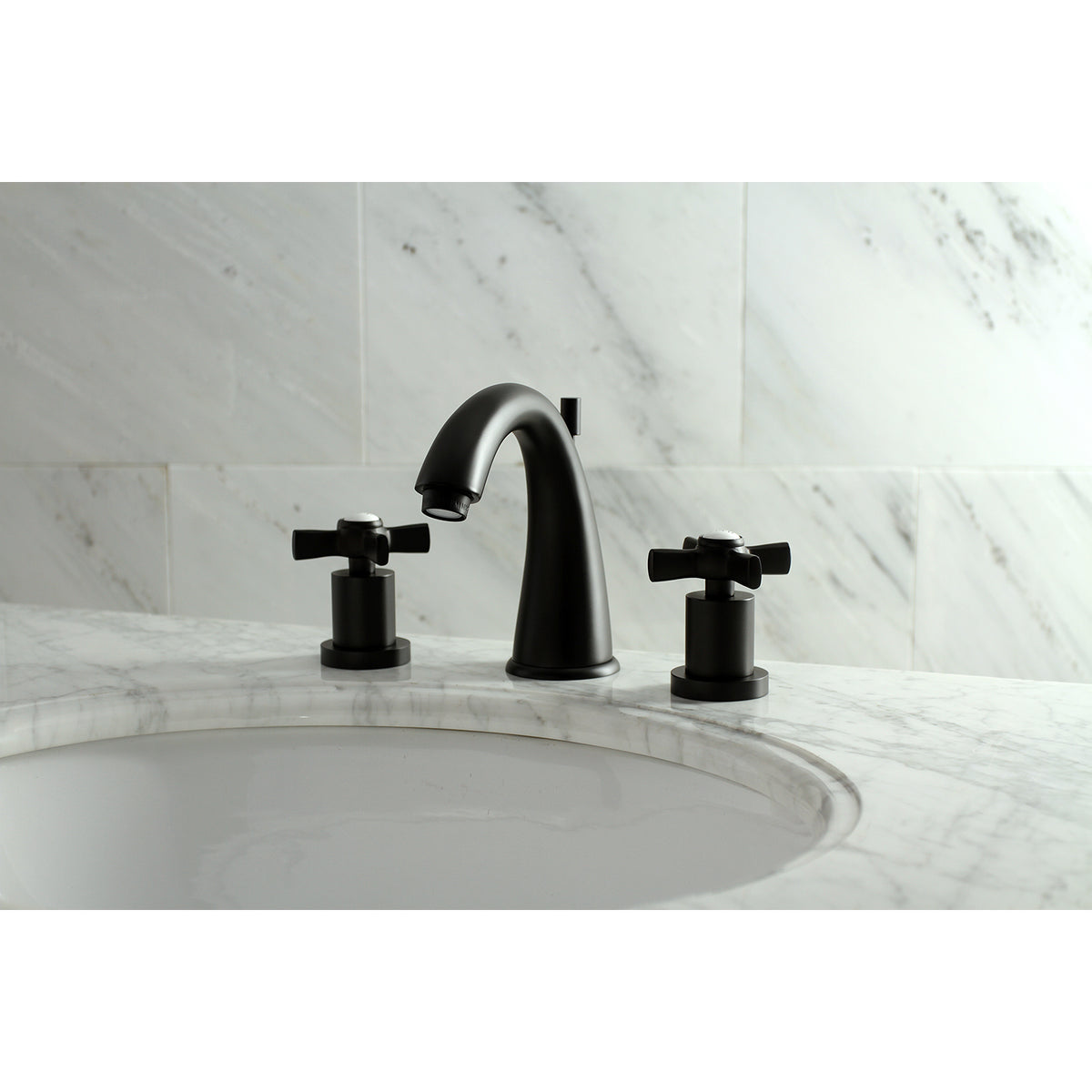 Kingston Brass KS2961ZX 8 in. Widespread Bathroom Faucet