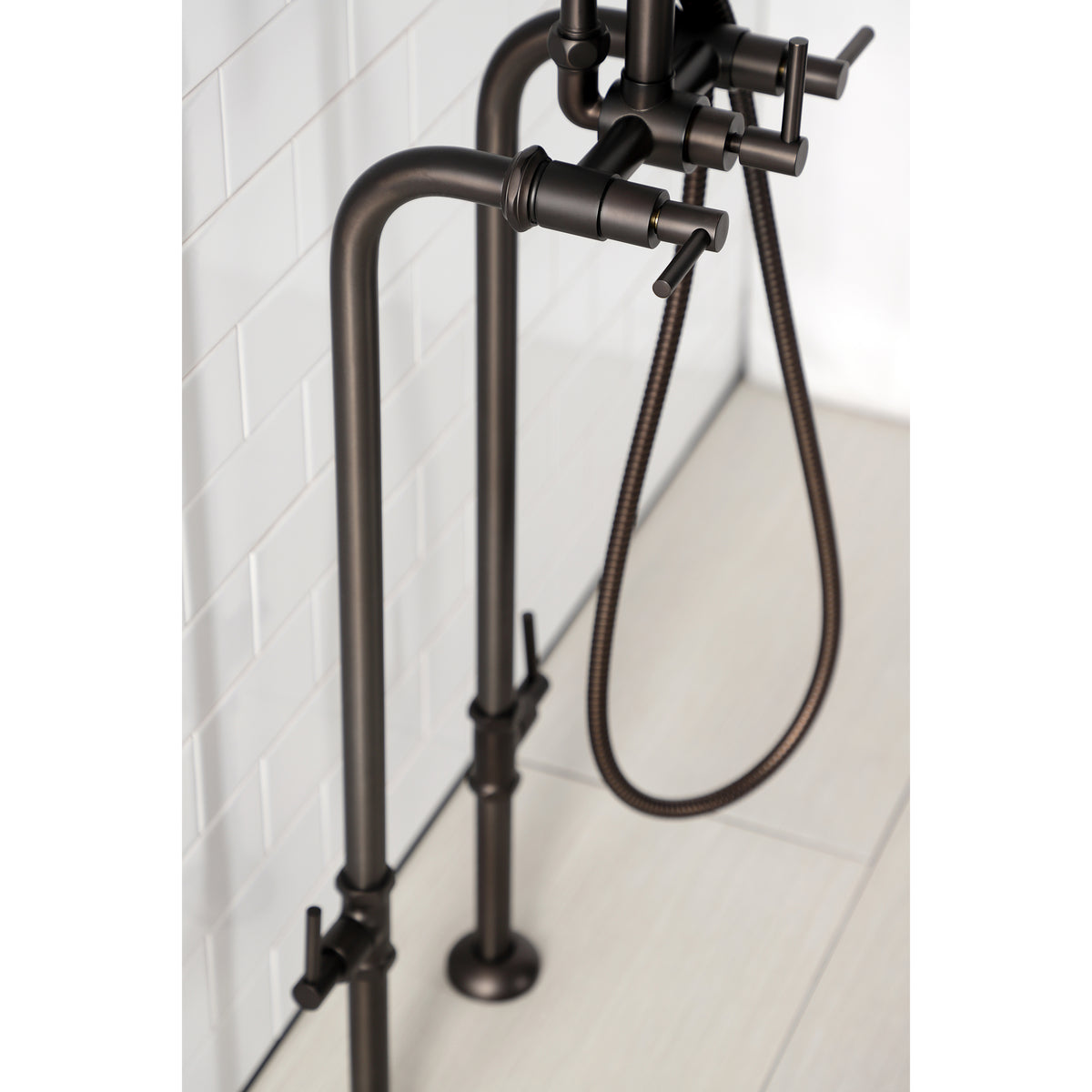 Vintage CCK8108DL Concord Freestanding Tub Faucet with Supply Line, Stop Valve
