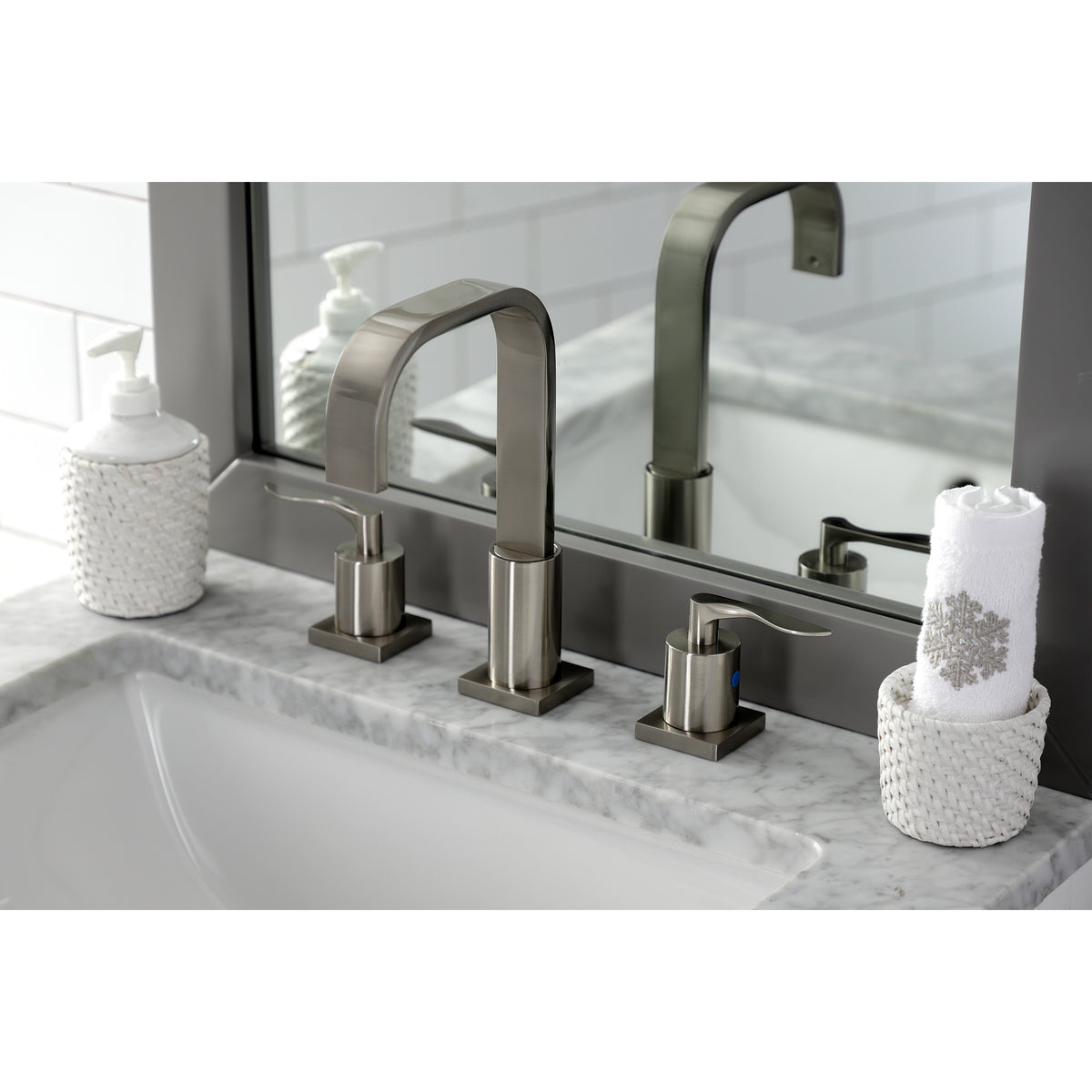 Kingston Brass FSC8961SVL Serena Widespread Bathroom Faucet with Pop-Up Drain