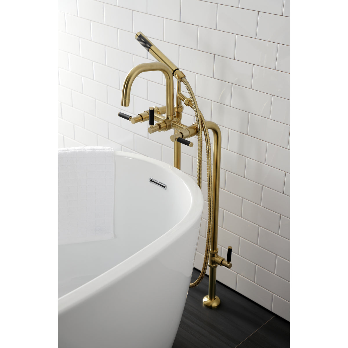 Vintage CCK8406DKL Concord Freestanding Tub Faucet with Supply Line,Stop Valve