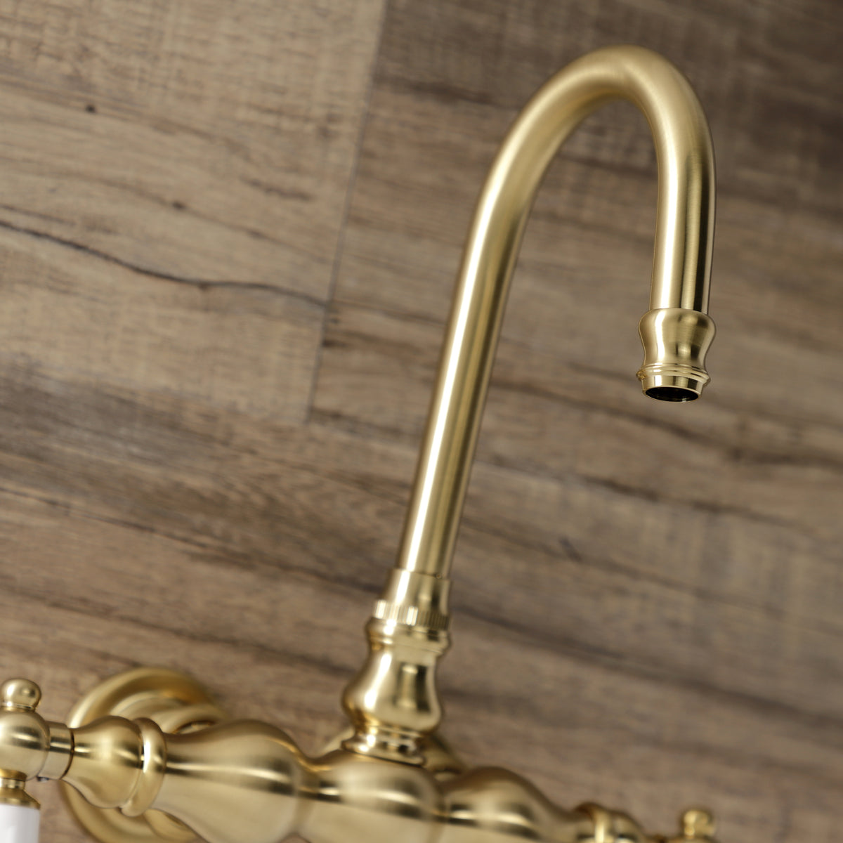 Aqua Vintage 3-3/8 Inch Wall Mount Tub Faucet