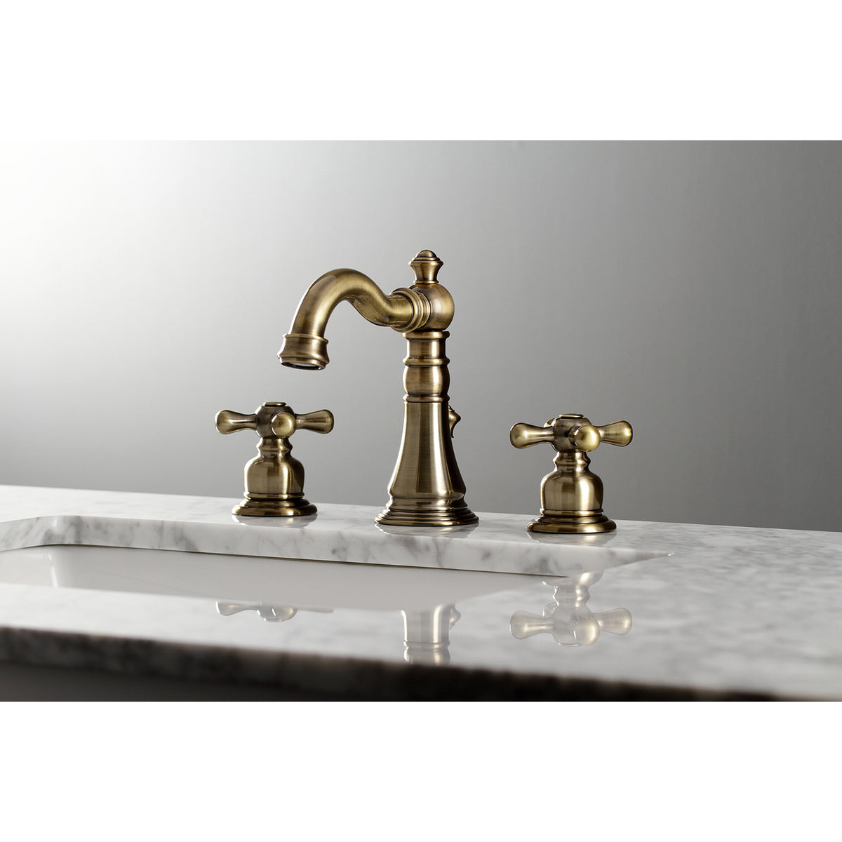 Fauceture FSC1972AX American Classic 8 in. Widespread Bathroom Faucet