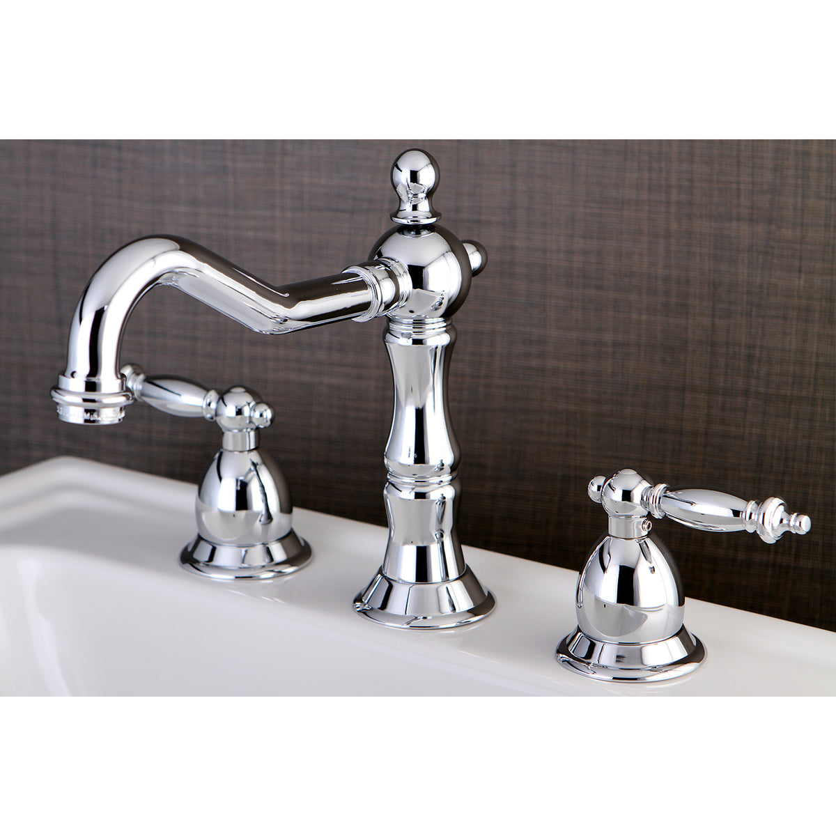 Kingston Brass KS1971TL 8 in. Widespread Bathroom Faucet