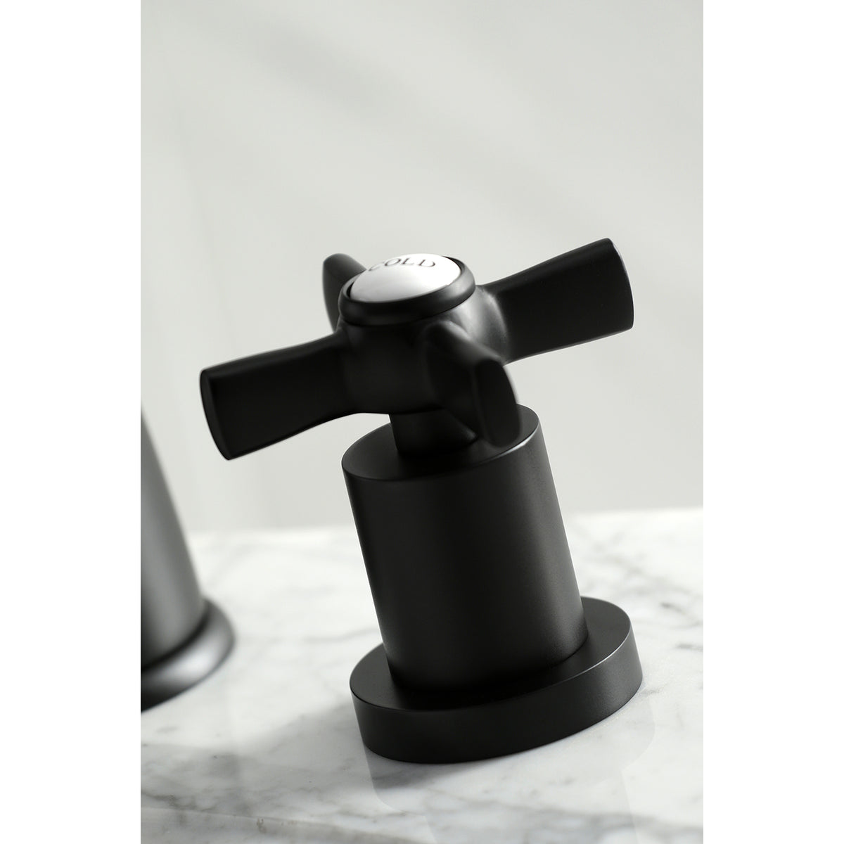 Kingston Brass KS2961ZX 8 in. Widespread Bathroom Faucet