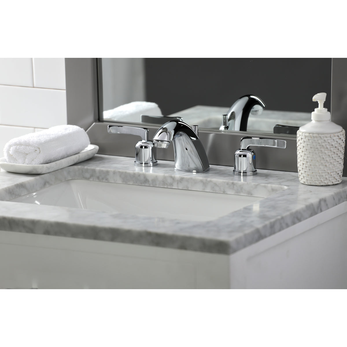 Kingston Brass FB8951EFL Mini-Widespread Bathroom Faucet