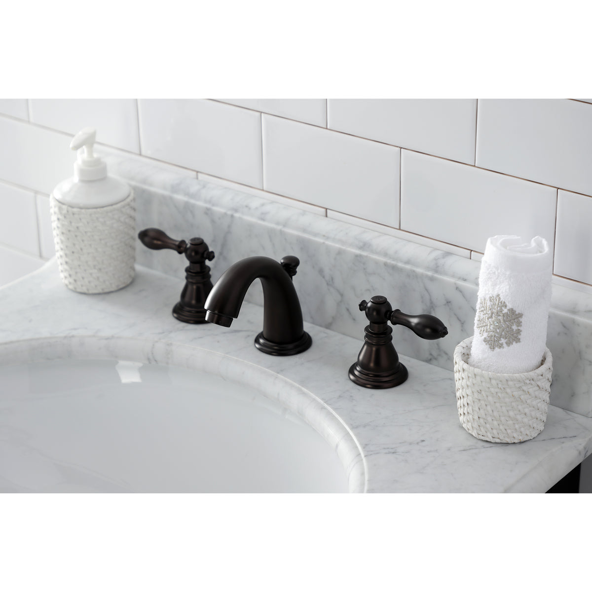 Kingston Brass KB915ACL American Classic Widespread Bathroom Faucet with Retail Pop-Up
