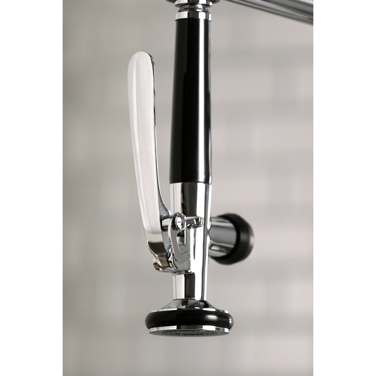 Gourmetier LS8505CTL Continental Single-Handle Pre-Rinse Kitchen Faucet