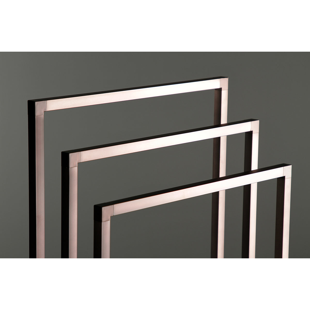 Kingston Brass Edenscape 3-Tier Pedestal Towel Rack