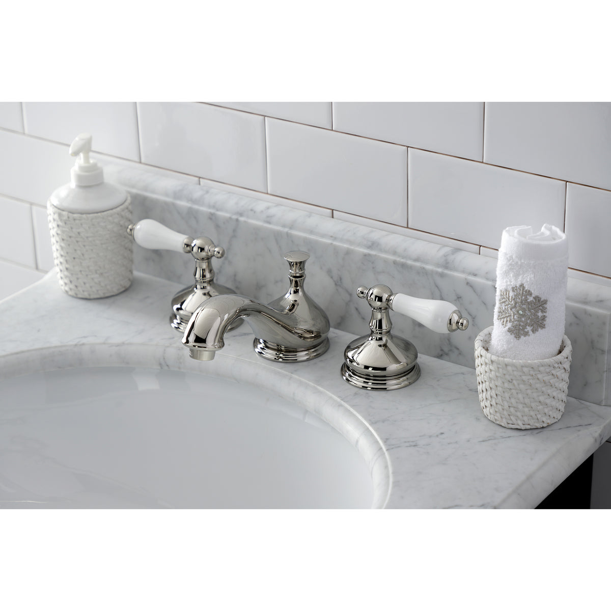 Kingston Brass KS1162PL 8 in. Widespread Bathroom Faucet