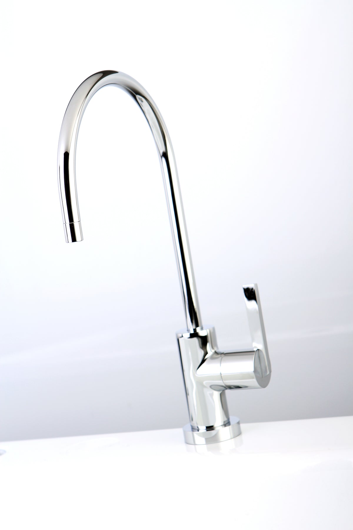 Kingston Brass KS8190CTL Continental Single-Handle Water Filtration Faucet