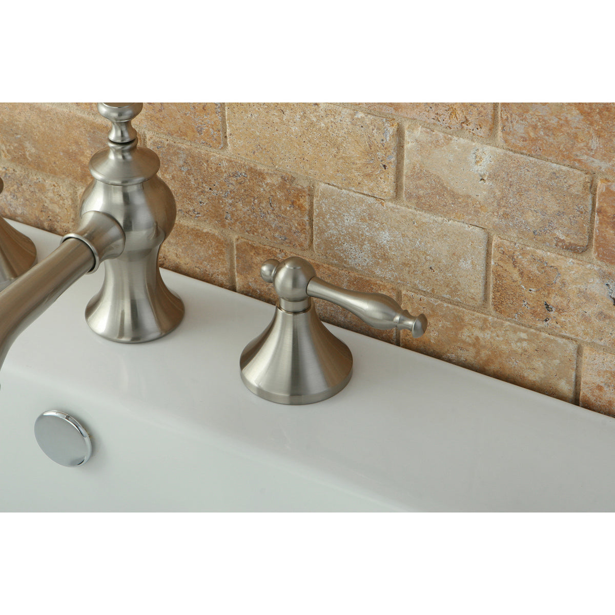 Kingston Brass KC7065NL 8 in. Widespread Bathroom Faucet