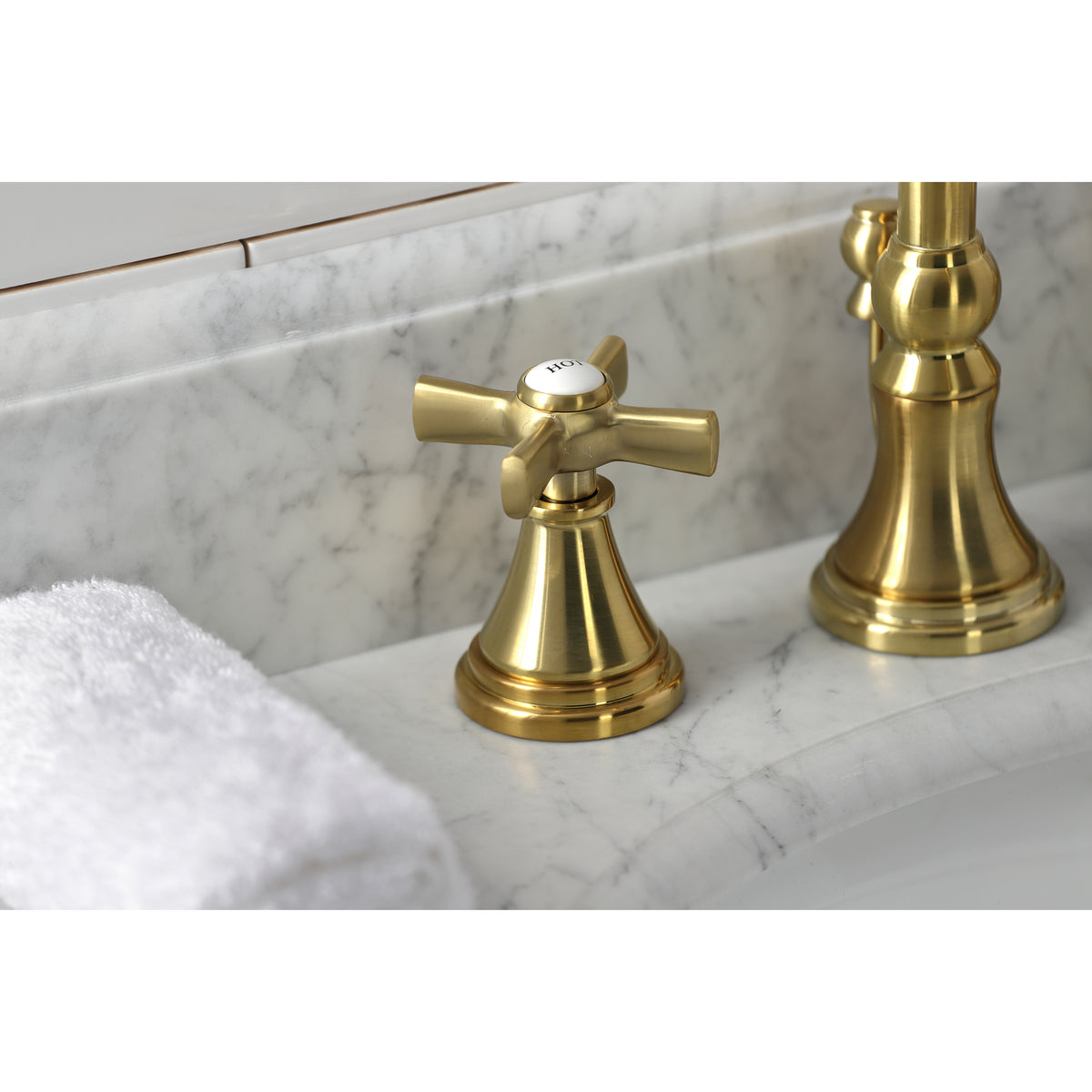 Kingston Brass KS2985ZX Millennium Widespread Bathroom Faucet with Brass Pop-Up