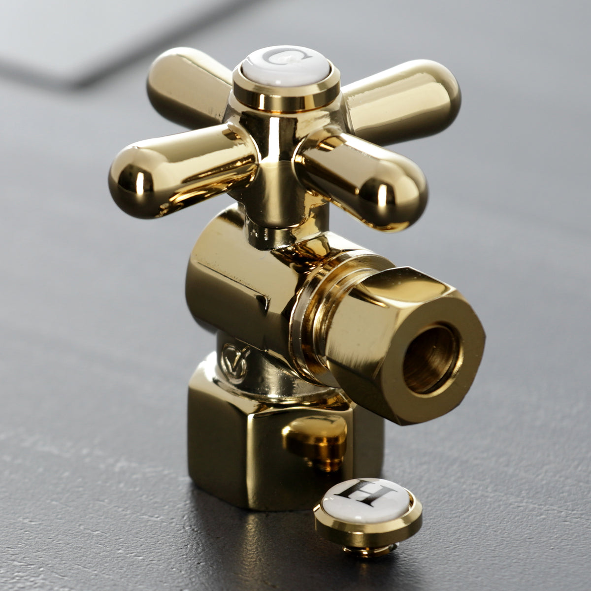 Kingston Brass Quarter Turn Valve (1/2" FIP X 3/8" O.D. Compression)