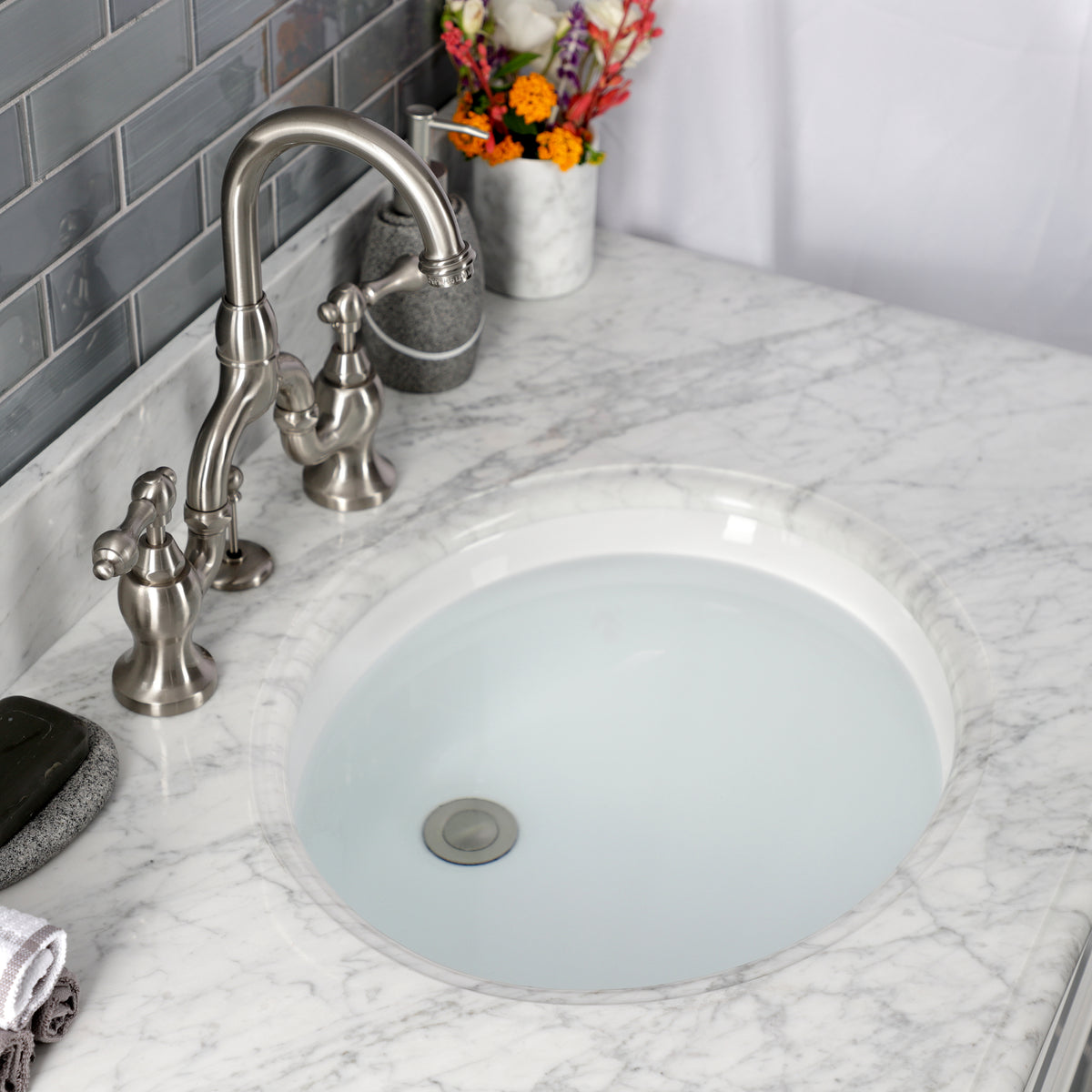 Kingston Brass KS7995AL English Country Bridge Bathroom Faucet with Brass Pop-Up