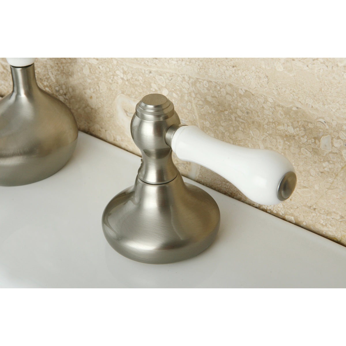 Kingston Brass KS941PL 8 to 16 in. Widespread Bathroom Faucet