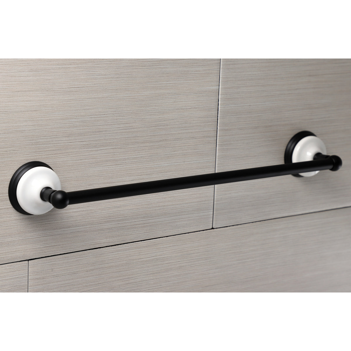 Kingston Brass Victorian 18-Inch Towel Bar