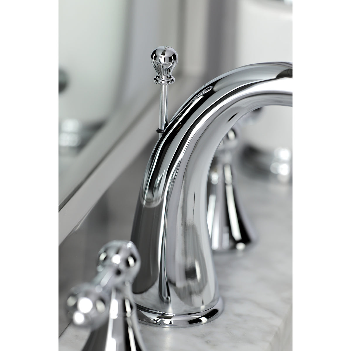 Kingston Brass KS2978AL 8 in. Widespread Bathroom Faucet