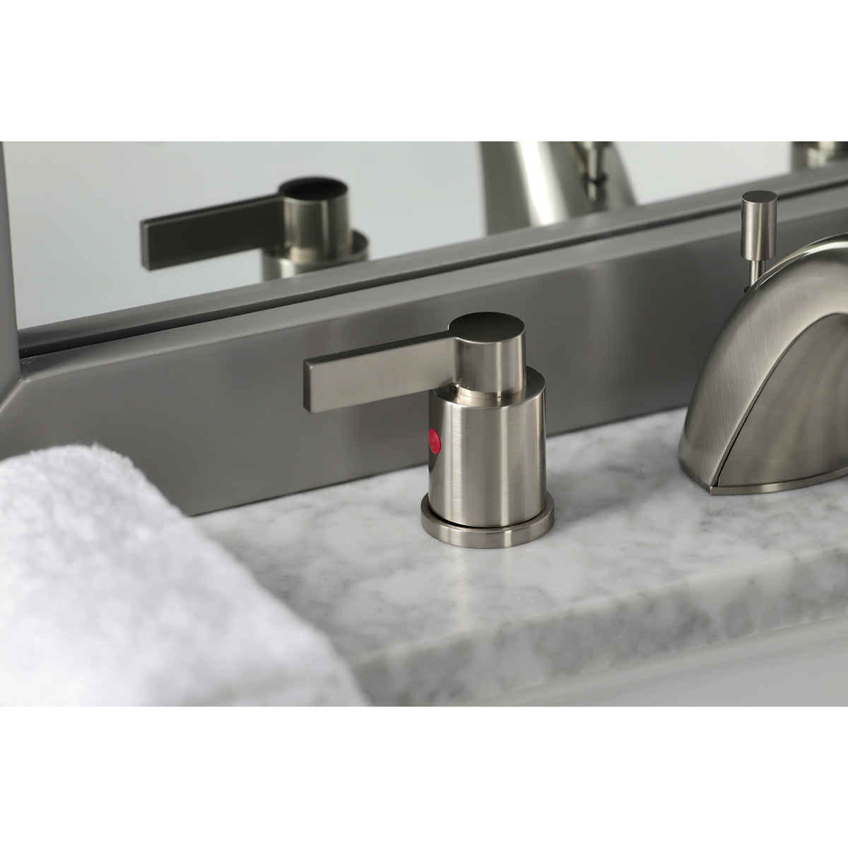 Kingston Brass FB8955NDL Mini-Widespread Bathroom Faucet