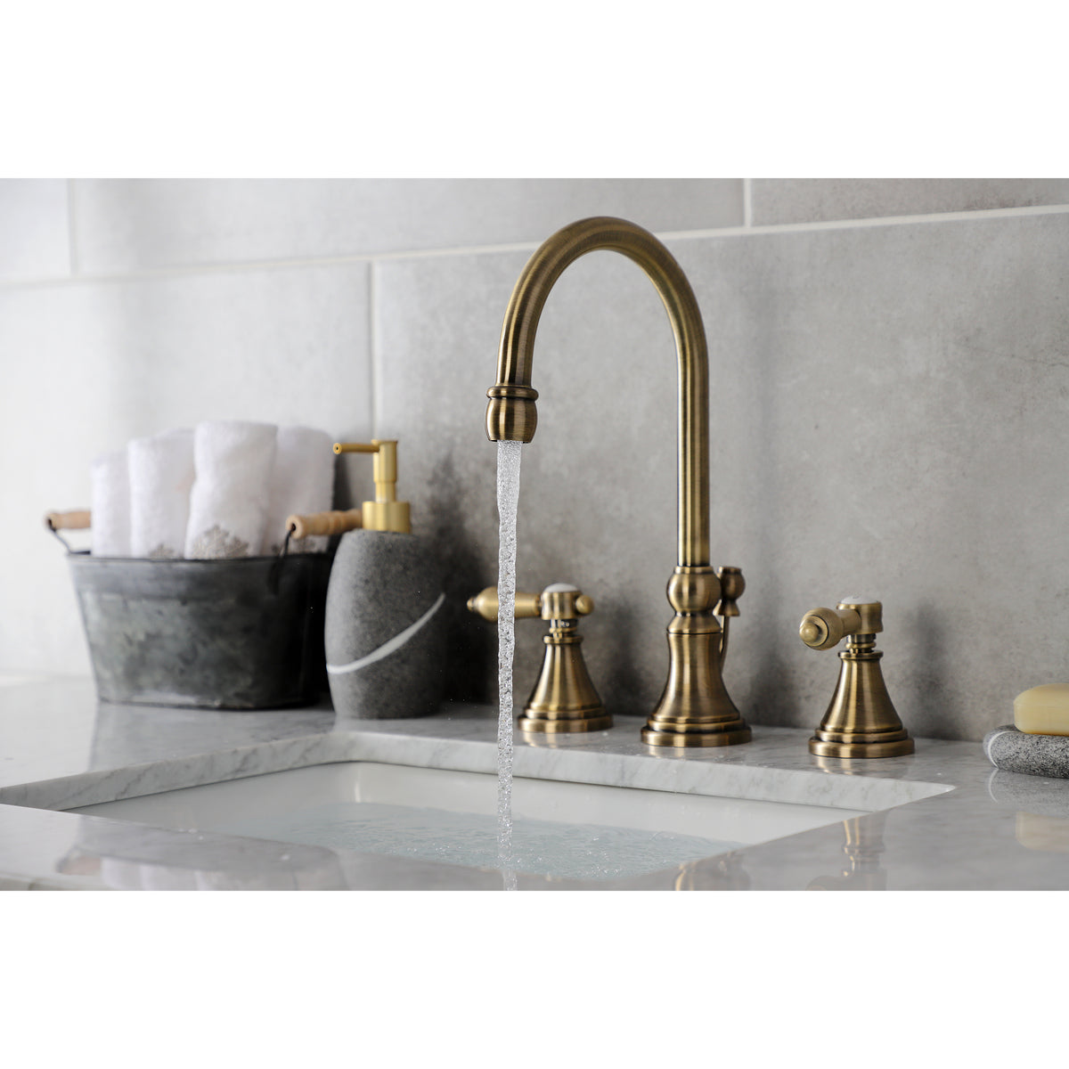 Kingston Brass KS2981BAL Heirloom Widespread Bathroom Faucet with Brass Pop-Up