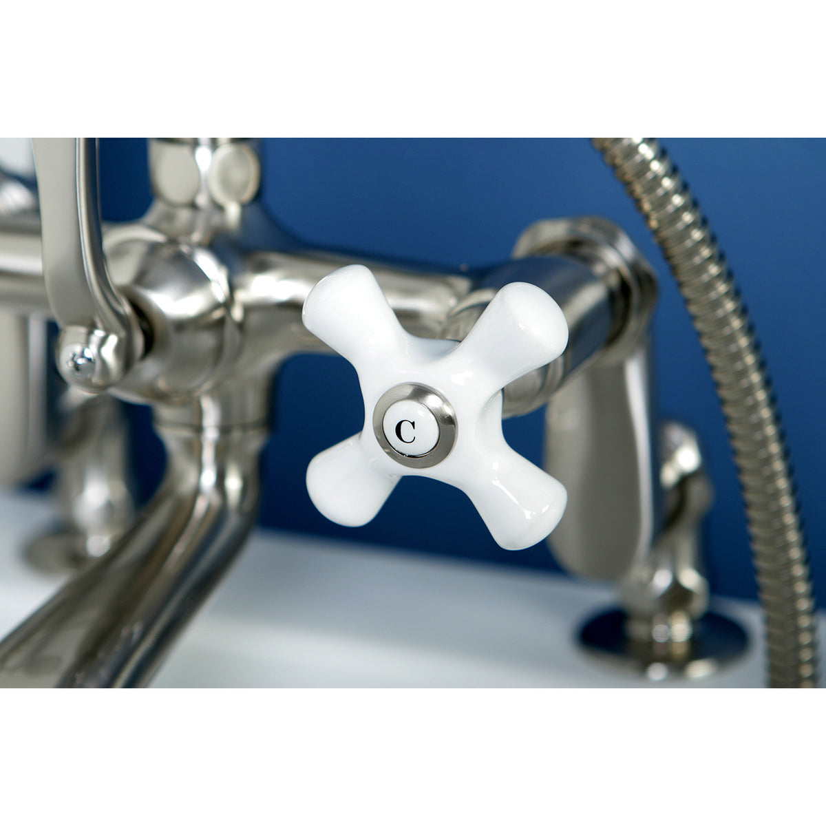 Vintage Adjustable Center Deck Mount Tub Faucet