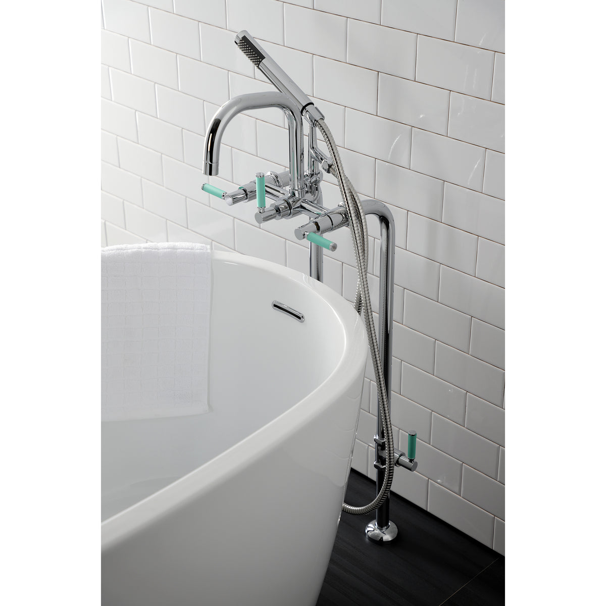 Vintage CCK8406DKL Concord Freestanding Tub Faucet with Supply Line,Stop Valve