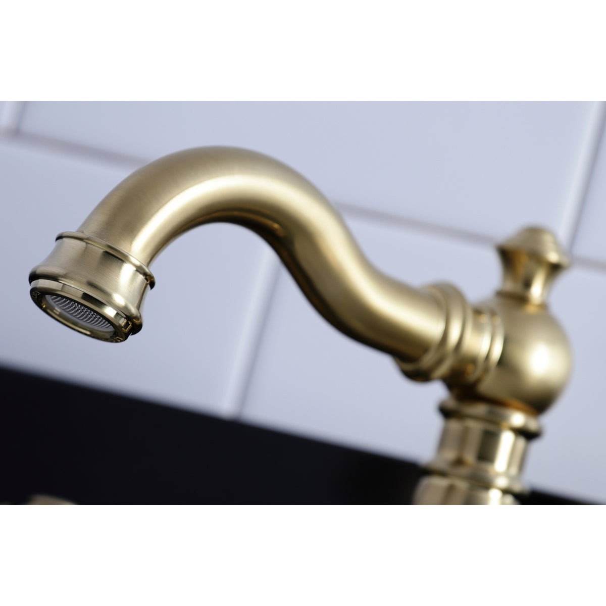 Fauceture FSC1972AX American Classic 8 in. Widespread Bathroom Faucet
