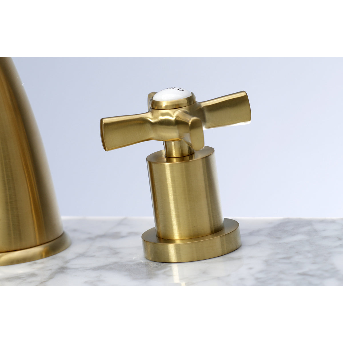 Kingston Brass KS2961ZX 8 in. Widespread Bathroom Faucet