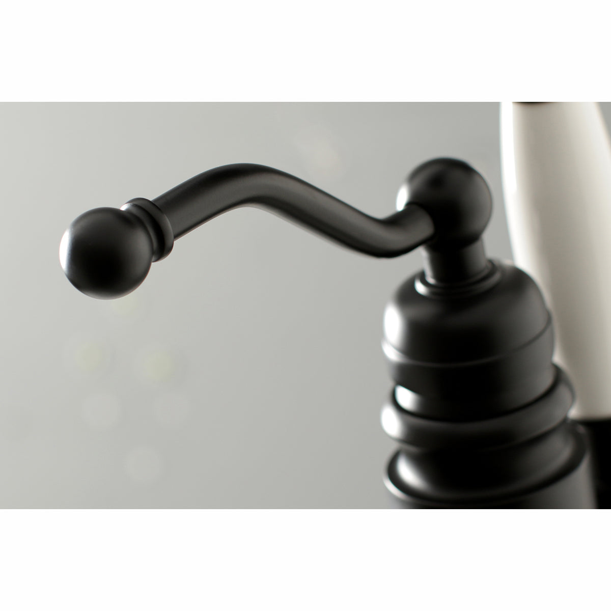 English Country Freestanding Tub Faucet with Hand Shower