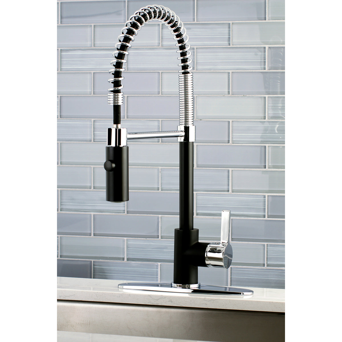 Gourmetier LS8777CTL Continental Single-Handle Pre-Rinse Kitchen Faucet