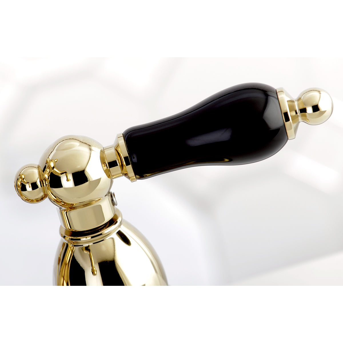 Kingston Brass KB1601PKL 4 in. Centerset Bathroom Faucet
