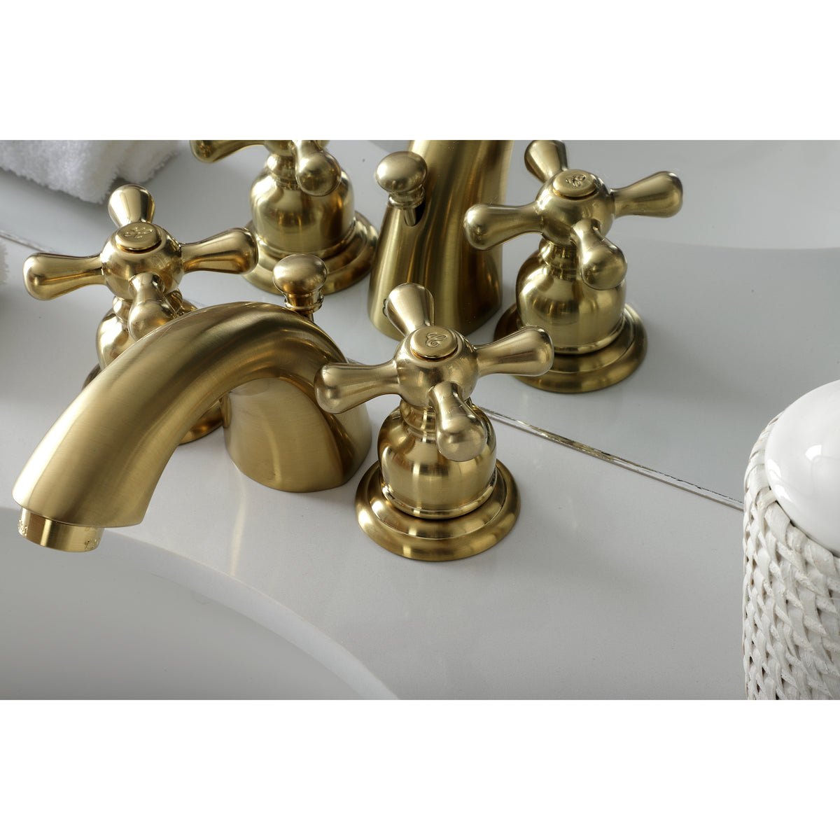Kingston Brass KB946AX Victorian Mini-Widespread Bathroom Faucet
