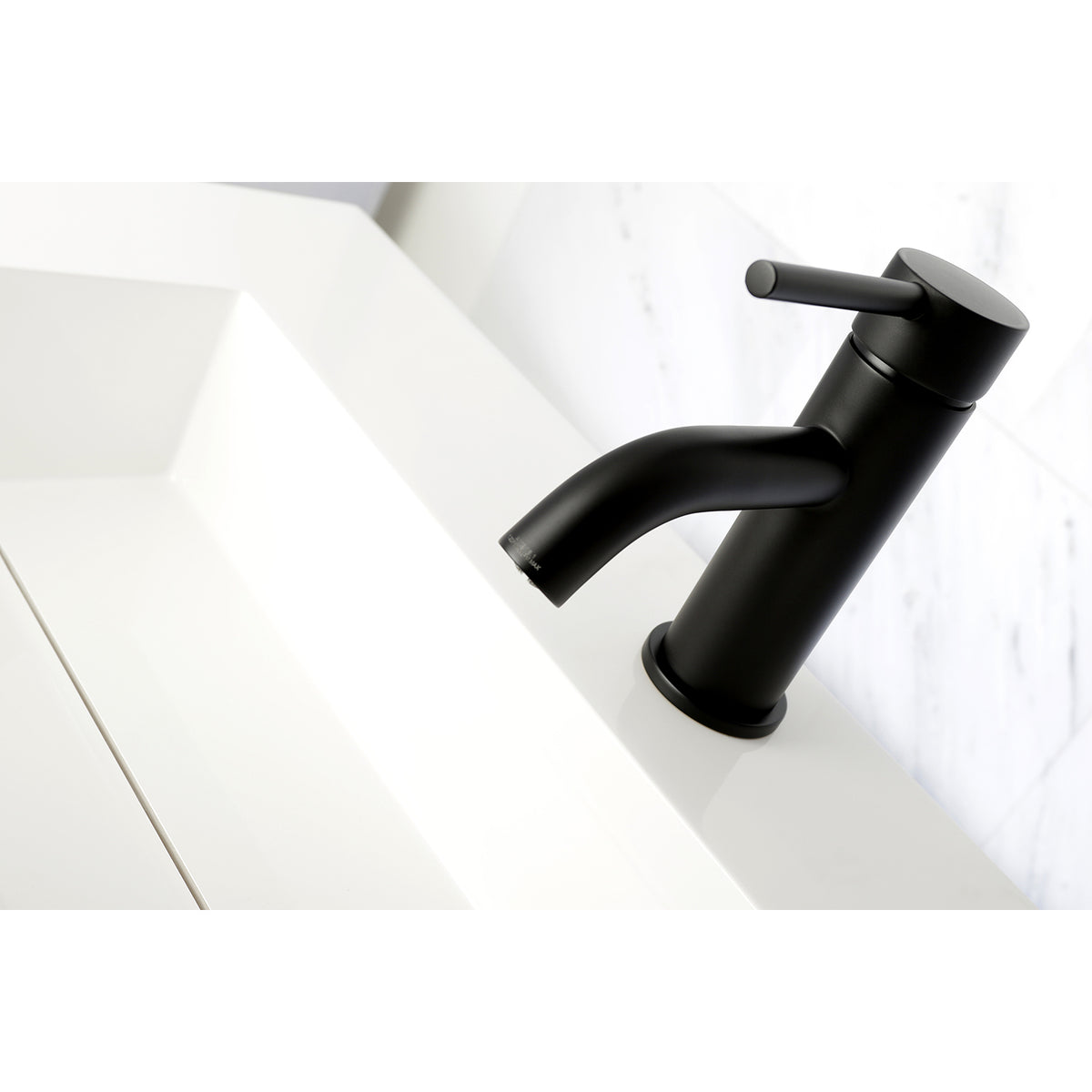 Fauceture LS8227DL Concord Single-Handle Bathroom Faucet with Push Pop-Up