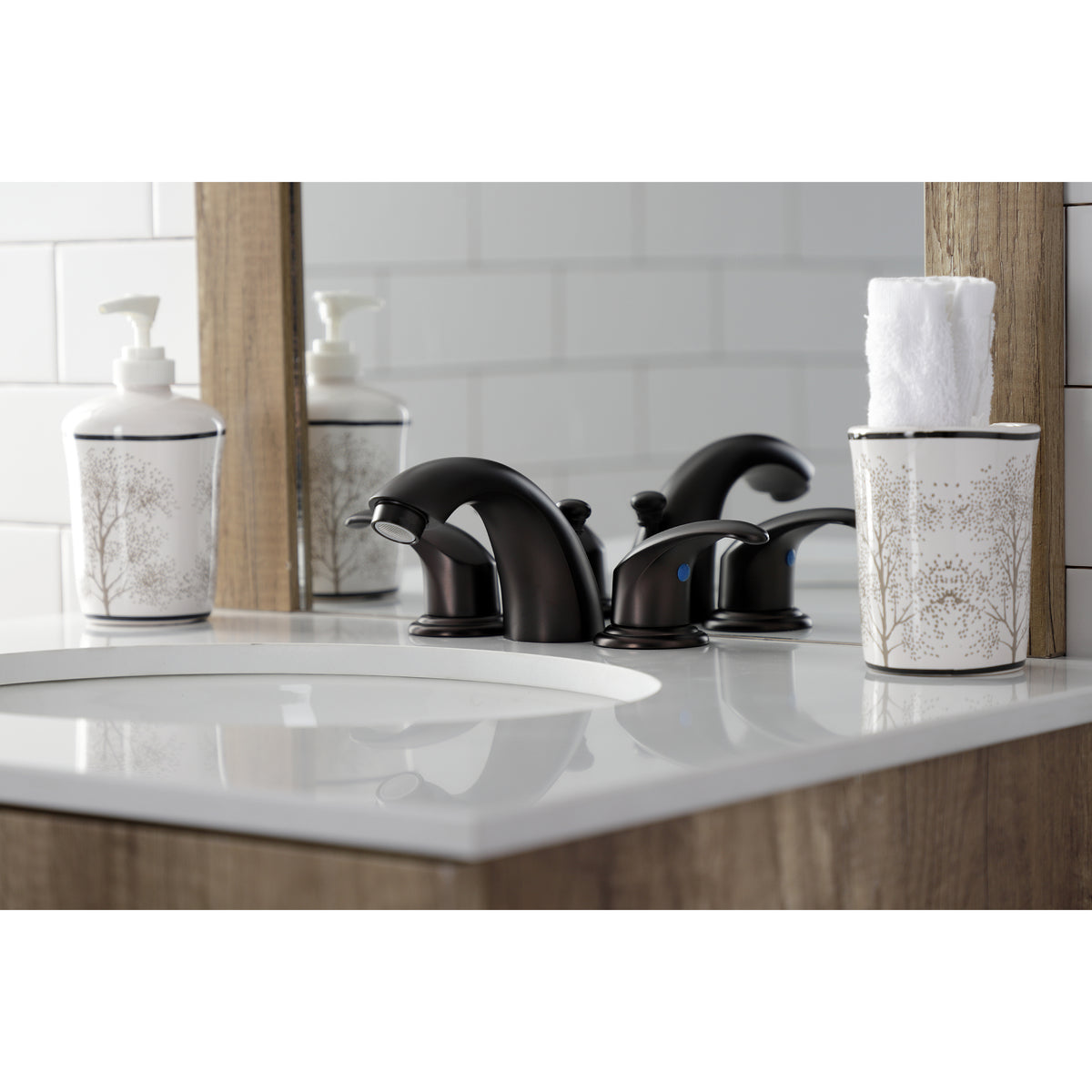 Kingston Brass KB955LL Mini-Widespread Bathroom Faucet