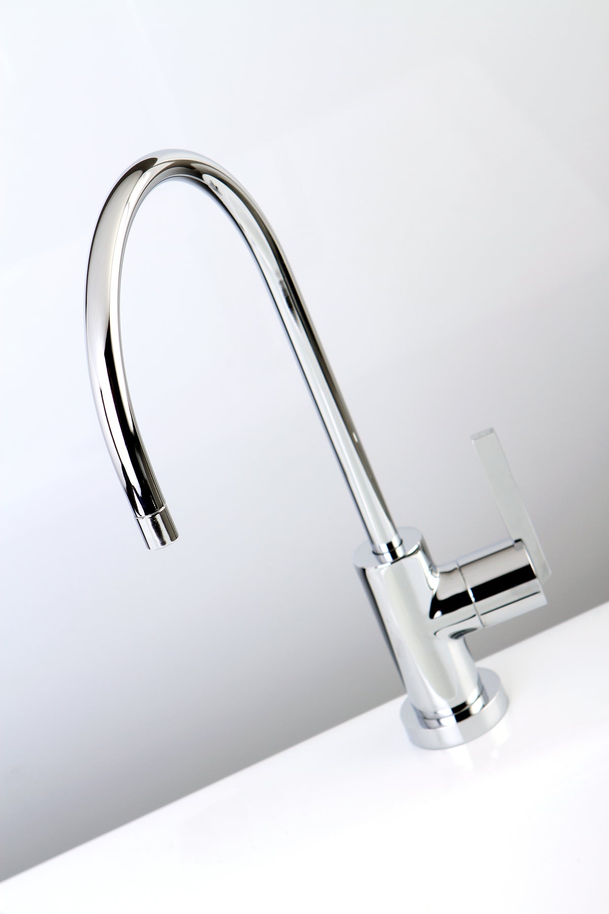 Kingston Brass KS8190CTL Continental Single-Handle Water Filtration Faucet