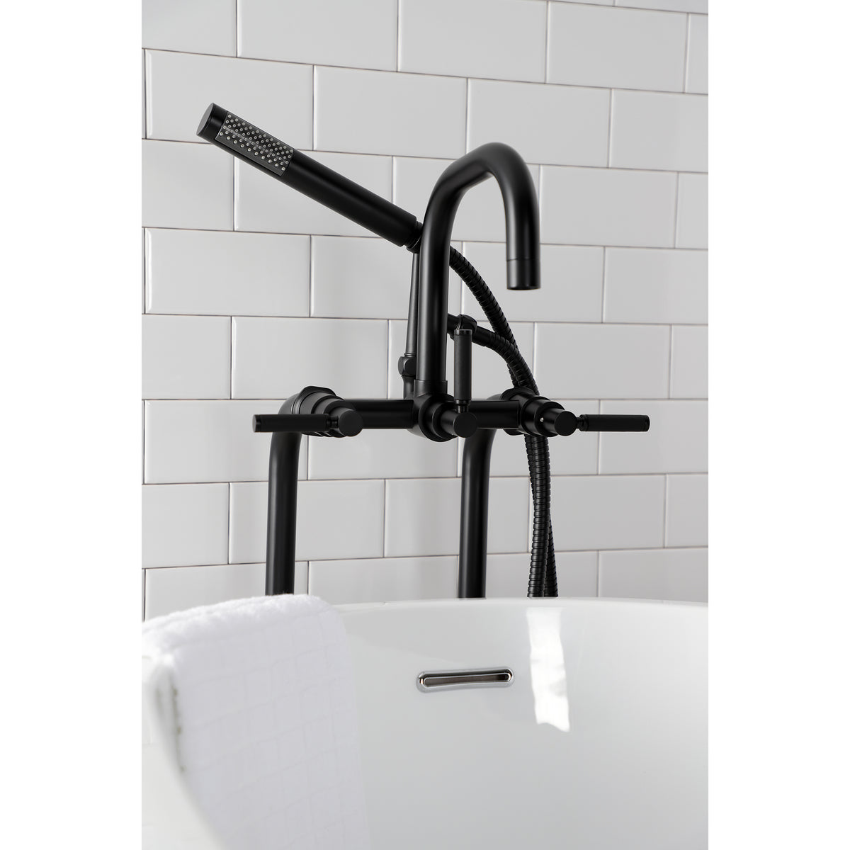 Vintage CCK8406DKL Concord Freestanding Tub Faucet with Supply Line,Stop Valve