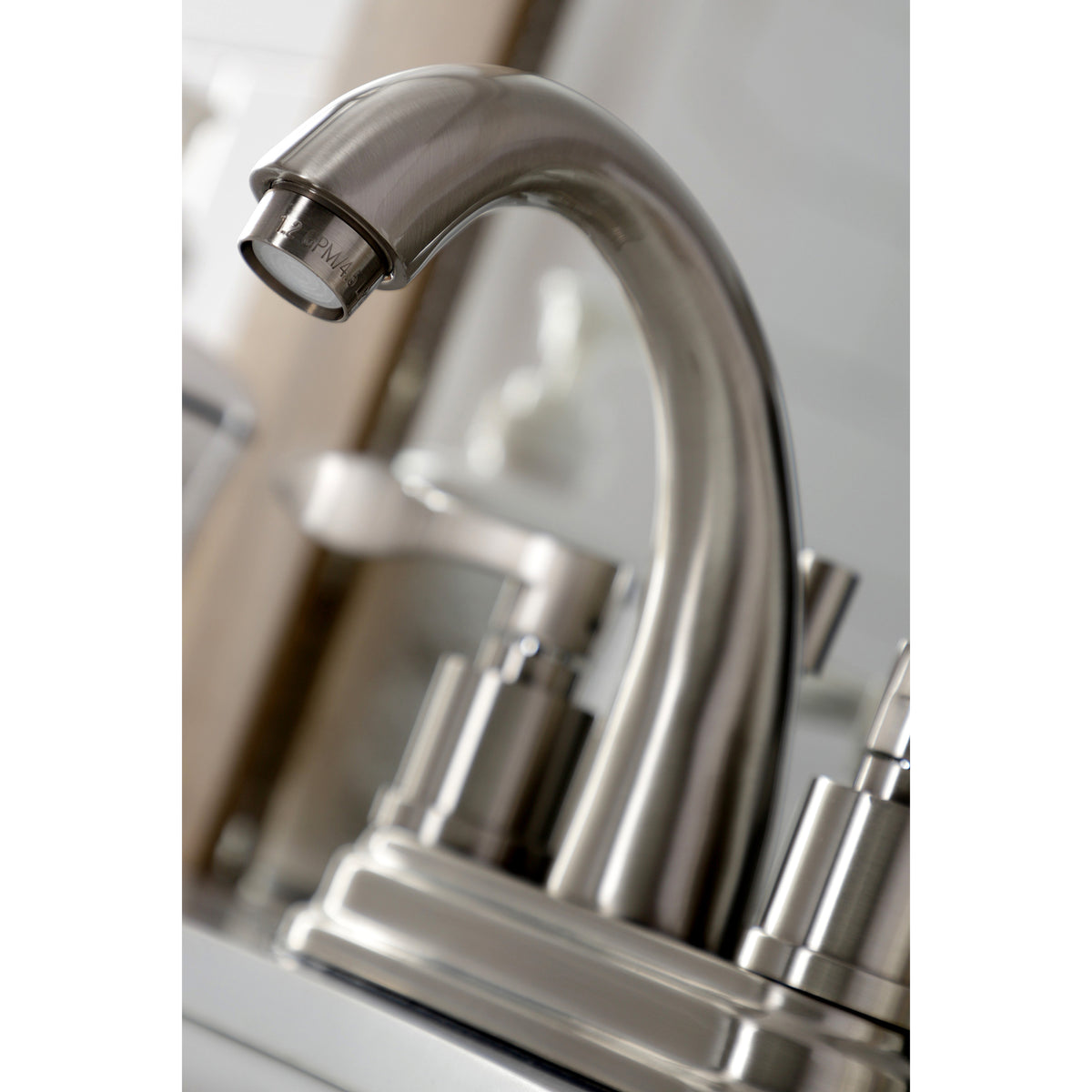Kingston Brass KS8618DFL 4 in. Centerset Bathroom Faucet