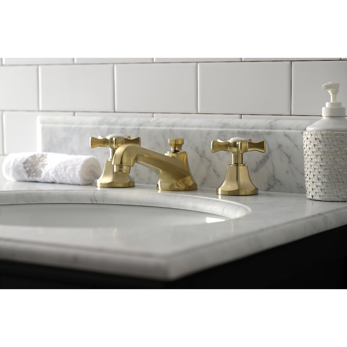 Kingston Brass KS4468NX Hamilton Widespread Bathroom Faucet with Brass Pop-Up