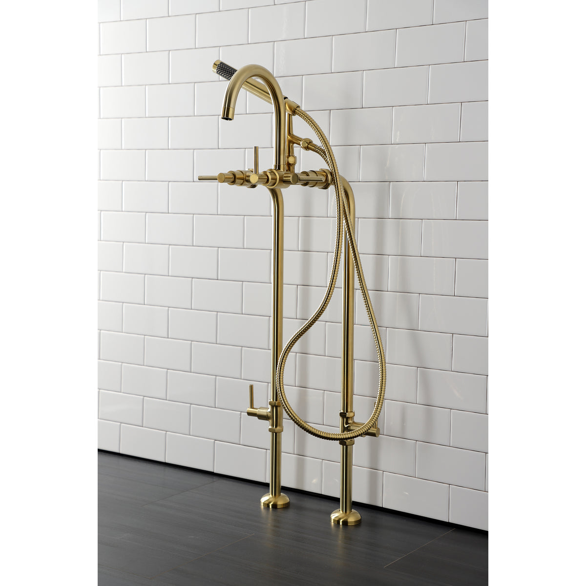 Vintage CCK8108DL Concord Freestanding Tub Faucet with Supply Line, Stop Valve