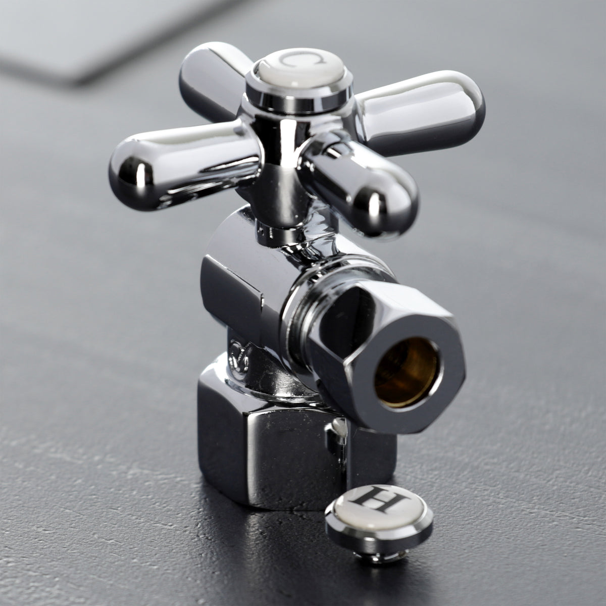 Kingston Brass Quarter Turn Valve (1/2" FIP X 3/8" O.D. Compression)