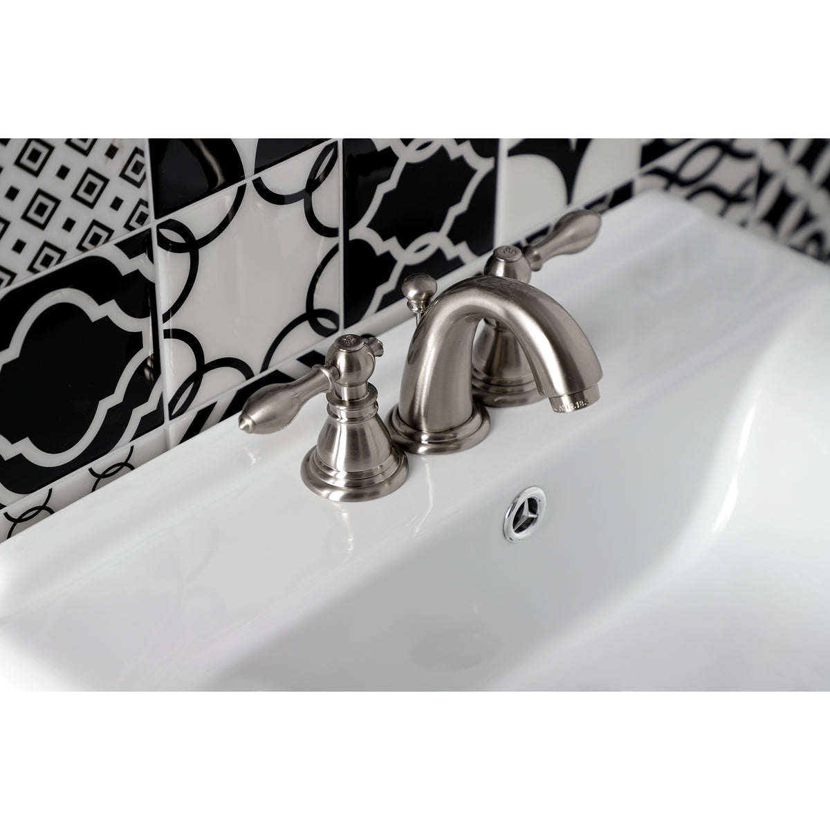 Kingston Brass KB915ACL American Classic Widespread Bathroom Faucet with Retail Pop-Up