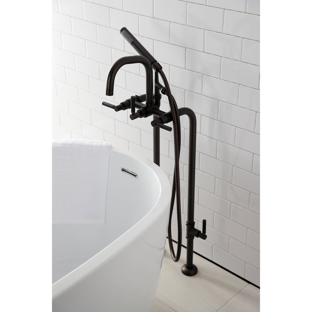 Vintage CCK8406DKL Concord Freestanding Tub Faucet with Supply Line,Stop Valve