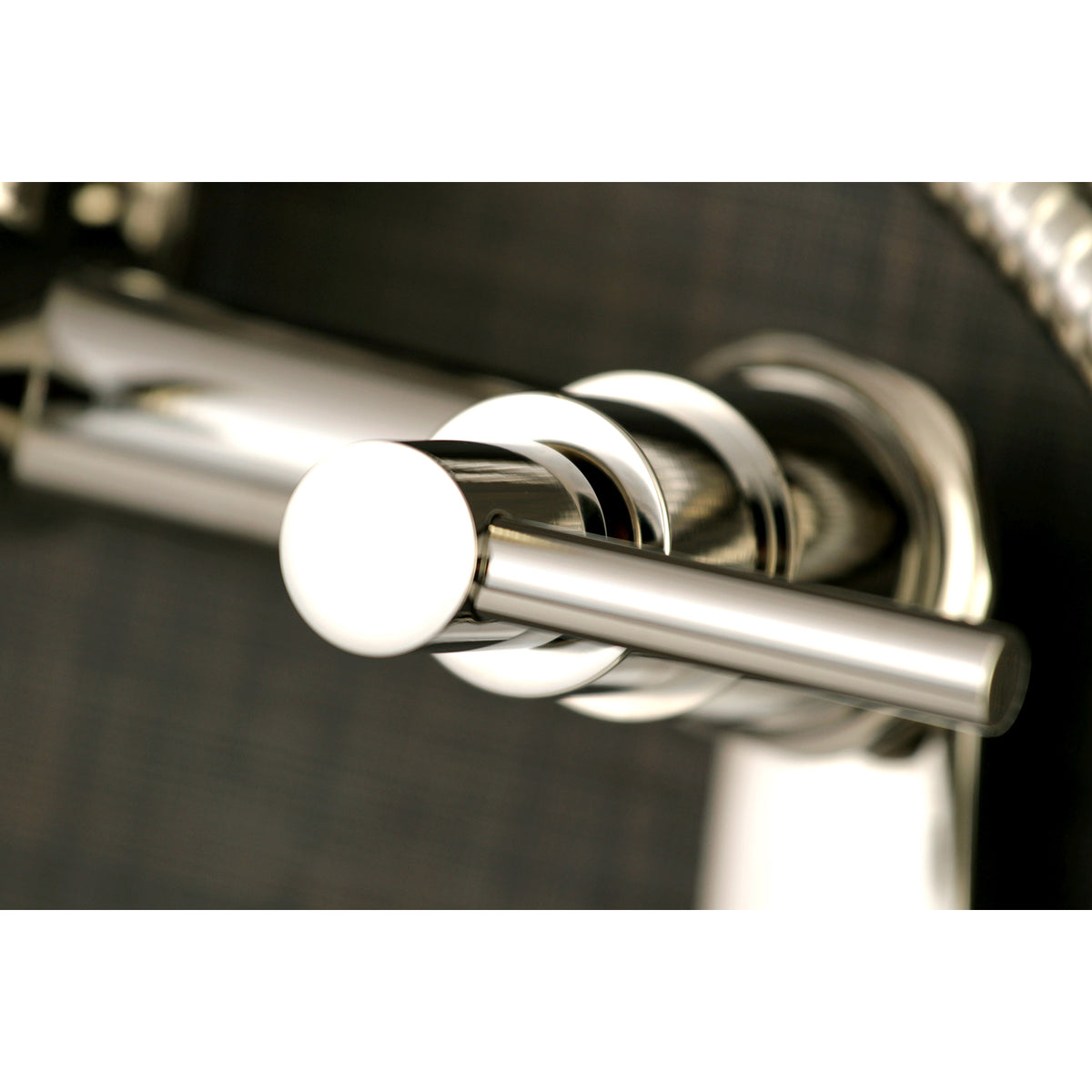 Vintage AE8157DL Concord 7-Inch Adjustable Wall Mount Tub Faucet
